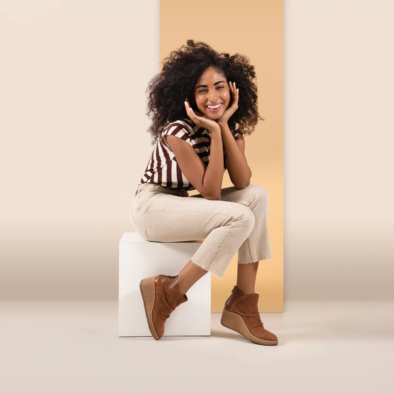 Kara Ankle Wedge Boot - Cognac - Image 9