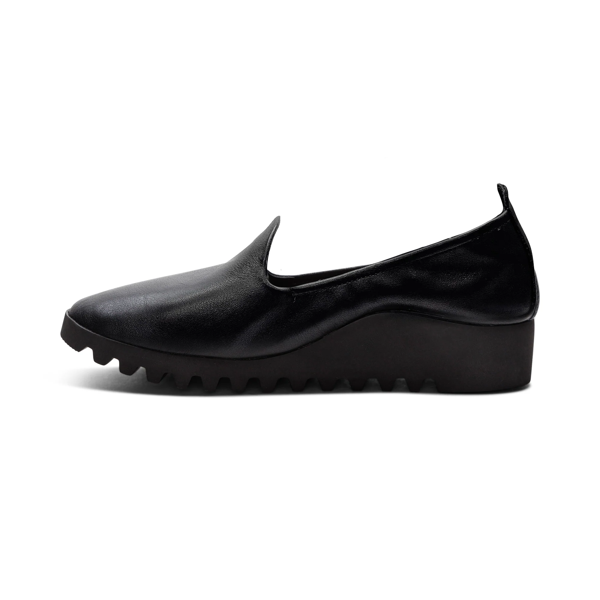 Liz Arch Support Slip-On - Black - Image 4