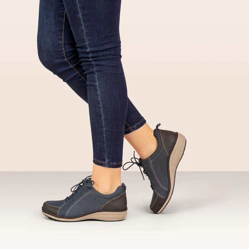 Mara Casual Hiking Sneaker - Black - Image 7